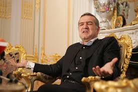 Adrian petre ar putea ajunge însă în serie a, unde este dorit cu insistență de genoa. Becali E Filmat Pe Tron De Aur Dar E O RuÈ™ine O DecadenÈ›Äƒ InfernalÄƒ Unde Am Ajuns