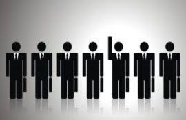 Concediul de odihnă anual poate fi acordat integral sau, în baza unei cereri scrise a salariatului, poate fi divizat în părţi, una dintre care va avea o durată de cel puţin 14 zile calendaristice. Bugetarii Vor Avea Noi Reguli Pentru Acordarea Concediului De Odihna