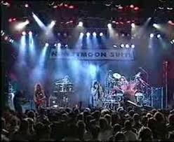 Derry is shreddin' ad good as ever, johnnie's singing with such passion and conviction, gary is laid back and cool as ever, peter did an outstanding job on the keys and dave is still an animal pounding the drums. Honeymoon Suite Long Way Back Live 1988 Youtube