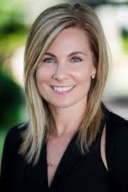 Lynette Hamlin's Instagram, Twitter & Facebook