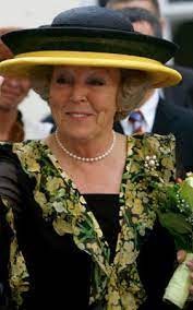 Milestone Birthday For Queen Beatrix The Funny Hats Funny Hats Queen Hat Queen