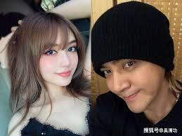 Jul 19, 2021 · 中國男星吳亦凡原為韓國男團exo的成員之一，2014年與sm娛樂解約後返回中國發展，透過《中國新說唱》等節目成為人氣男星，擁有許多粉絲。近日一名自稱是他女友的19歲網紅都美竹在微博爆料他拐騙多名女性，指控他「酒桌選妃」，引發軒然大波。(懶人包,約炮,吳亦凡,爭議,女友,都美竹) 6park Com éƒ½ç¾Žç«¹æŽ¥å—é‡‡è®¿ æˆ'æ˜¯è¢«å´äº¦å‡¡çŒé†‰çš„ åœ¨åºŠä¸Šä»–ä¸å…è®¸æ‹ç…§