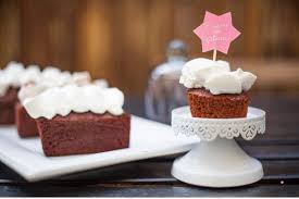 Cake Au Chocolat A La Mere De Famille Recette En 2020 Cake Chocolat Chocolat Alimentation