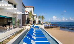 Condado Vanderbilt Hotel San Juan Puerto Rico Hotels Com Hotels And Resorts Vacation Deals Luxury Resort Hotels