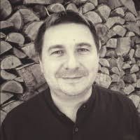 80+ perfiles de «Sieracki»