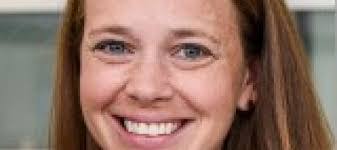 Melissa Abed's Instagram, Twitter & Facebook