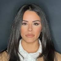 Lizbeth Lopez's Instagram, Twitter & Facebook