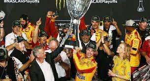 Here's everything to know about the 2020 championship race, including complete results from phoenix raceway. Joey Logano Wins 2018 Monster Energy Cup Series Championship Mrn
