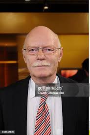 2,343 Peter Struck Photos & High Res Pictures