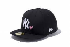 New York Yankees Crystal Heart 59fifty Fitted Baseball Cap By New Era X Mlb Fitted Baseball Caps New York Yankees Baseball Cap