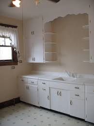Image Result For Original 1920s Kitchen Cabinets Vintage Kitchen Cabinets 1920s Kitchen Retro Home Decor