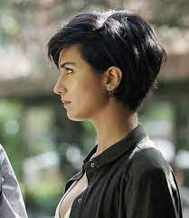 Neue Kurze Frisuren Z Hd 2019 Bobs Und Pixie Haarschnitte 00009 Frisuren 2018 Short Hair Styles Hair Styles Short Hairstyles For Women