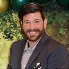 I'm honored that the Senate of University of Ljubljana, Faculty of  Electrical Engineering selected me as the President of Alumni Club.