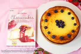 Zwischendurch war ich etwas skeptisch, weil der pudding bei mir womöglich einen tick zu fest geworden ist, aber nach dem backen hat. Faule Weiber Kuchen Mit Schmand Gebackene Topfentorte Aus Dr Oetker Cheesecakes Topfgartenwelt