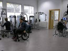 Les salles de sport adaptées ! Lyon Une Salle De Sport Dediee Aux Personnes Handicapees Video