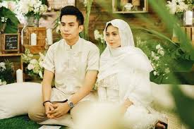 Hal tersebut terungkap dari komentar zara di tiktok rachel pada mei 2020 lalu. Terungkap Ini Alasan Rachel Vennya Mangkir Dari Sidang Gugat Cerai Niko Al Hakim Hallo Bogor