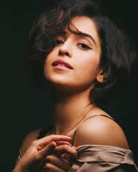 Film hongkong jadul butterfly and sword, 1993. Newest Sanya Malhotra