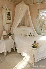 This puts details on display and opens up all room with ease. 35 Best Shabby Chic Bedroom Design And Decor Ideas For 2021