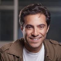 Aaron Mednick's Instagram, Twitter & Facebook