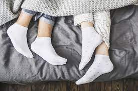 If You Don T Sleep With Socks On Here S Why You Should Start Tonight How To Wear Socks How To Fall Asleep