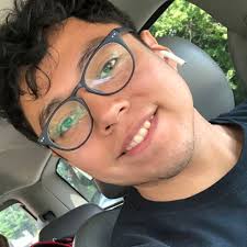 Erick Solis's Instagram, Twitter & Facebook