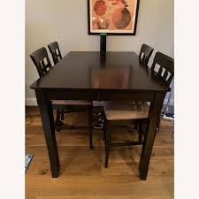 We have the largest selection of dinette sets and you'll receive the best customer service in the industry. Rooms To Go Dining Set Aptdeco