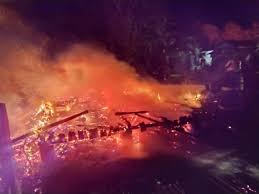 O documento é exigido na vistoria do corpo de bombeiros. Homem Tem 50 Do Corpo Queimado Em Incendio Em Tres Barras