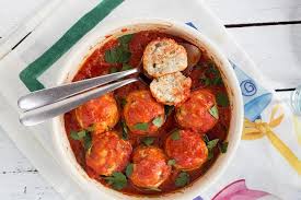 Boulettes De Ricotta Sauce Tomate Au Thermomix Recette Boulettes De Ricotta Boulette Recette De Plat