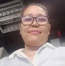 IKAW NA PO MAGHURADO' Ito ang hirit ni Erik Santos tungkol sa komento ng  isang netizen. Netizen: "DI KO TALAGA MAGETS BAKIT ALWAYS STANDING OVATION  YANG MIAH HAHA EH DINAAN LANG NAMAN