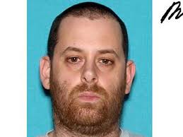 FBI, lawyers hunt New Zealand pornographer