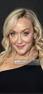 Jane Mcneil's Instagram, Twitter & Facebook