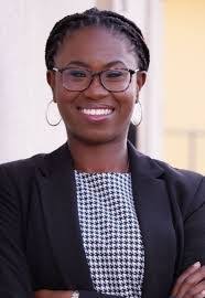 Lana Edwards's Instagram, Twitter & Facebook