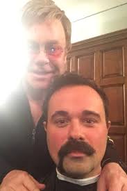 Elton Beard's Instagram, Twitter & Facebook