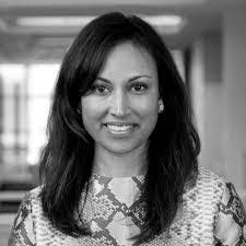 Tara Bishop's Instagram, Twitter & Facebook