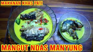 • bawang merah • bawang putih • kunyit • daun jeruk • gula dan garam Cara Masak Mangut Kepala Ikan Manyung Dan Kepala Ikan Mermang Recipes Dazed Catfish Mangut Youtube