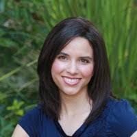 Ashley Streeter's Instagram, Twitter & Facebook