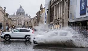 Il tutto si genera grazie alle correnti relativamente. Roma Allagamenti Per La Pioggia Grandine In Citta Ma In Passato Era Peggio Meteo Giornale