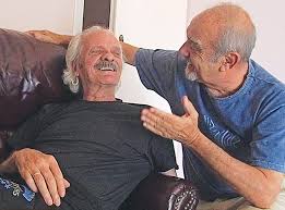 We would like to show you a description here but the site won't allow us. Spyros Fwkas H Arrwstia Toy Douglas To Xioymor Toy De Vito Kai Ta Gallika Toy Stallone Gossip Tv Gr