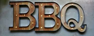 Bbq Buchstaben Led Reklamebuchstaben Leuchtschrift Vintage Rustikal Metall Und Holz Leuchtbuchstaben Leuchtschrift Leuchtreklame