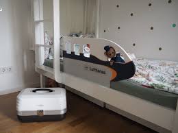 Flying Daddy Georgerausfallschutz Furs Kinderbett Diy Anleitung Kinderbett Kinder Bett Rausfallschutz Kinderbett