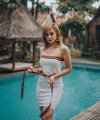 Nora alexandra disarankan untuk ceraikan jerinx, ini tanggapannya! 10 Gaya Ootd Memikat Ala Nora Alexandra Istri Jerinx Sid Bak Bidadari