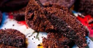 Salah satu makanan tradisional malaysia yang populer adalah nasi lemak. 9 Makanan Khas Dayak Dengan Cita Rasa Lezat Tokopedia Blog