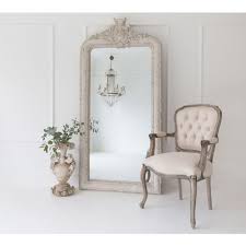 Browse through full length antique mirror with uniquely embellished frames and features to enhance your décor. La Chapelle French Style Full Length Mirror