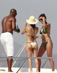 Eva Longoria and Eva La Rue showing round bikini asses Porn Pictures, XXX  Photos, Sex Images 3230120 - PICTOA