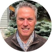 Earl Kaplan's Instagram, Twitter & Facebook