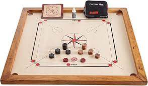 The game has grown progressively over time meaning there are now many clubs which hold tournaments and competitions. Eco Holz Carrom Set Aus Mangoholz Mit Palisander Details Spielflache Profi 74 X 74 Cm 7kg Mit Schone Tasche Fur Die Striker Und Steinen Top Carrombrett Karrombrett Carromspiel India Original Amazon De Sport Freizeit