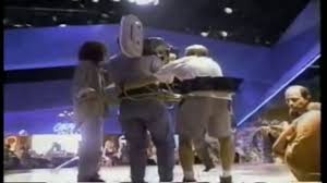 ― quentin tarantino, pulp fiction: Pulp Fiction 1994 Behind The Scenes Quentin Tarantino Dancing Youtube