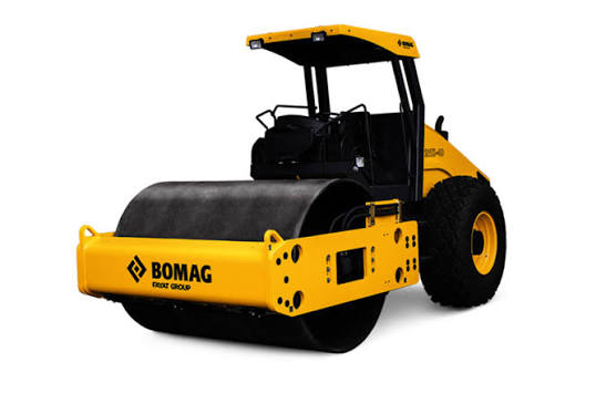 BOMAG BW 213 D-40 Smooth Drum Roller