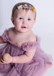 Hello friends! I would absolutely love to be your photographer! And a huge  hug thank you Paula George for sharing! I really enjoyed her!