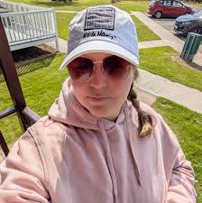 Hi all. Just wondering if there are any local photographers that might be  able to take a couple picks towards Christmas? Thanks.